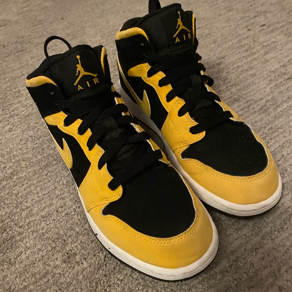 REVERSE NEW LOVE RETRO 1 MID